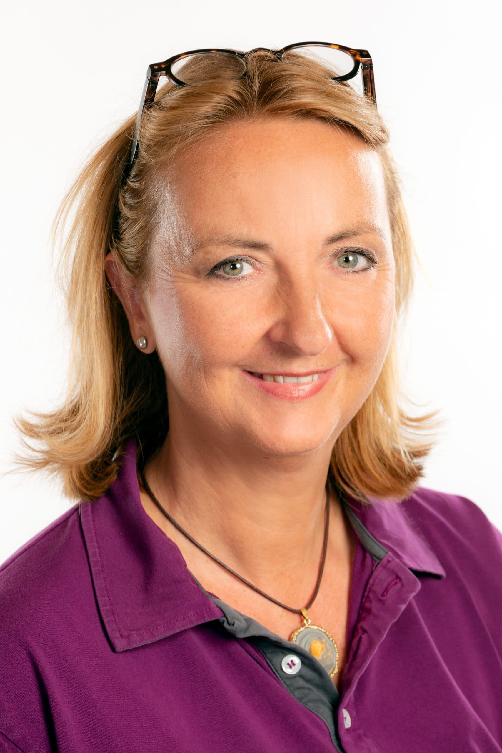 Mag. Tina Gensthaler